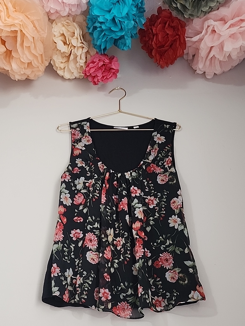 NY&Co. Floral Top
